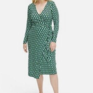 Diane von Furstenberg x Target Wrap Dress. - XL